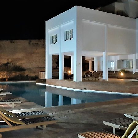 City Walls Rooftop Terrace Duplex @ Citycenter & Beach Lagos Exterior photo
